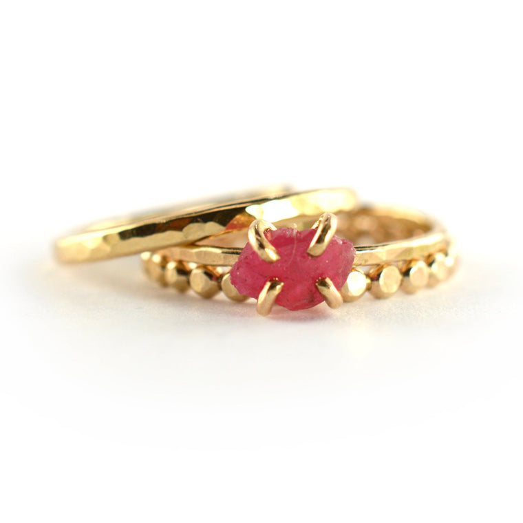 Size 4 / Raw Pink Ruby Stacking Ring Set of 3