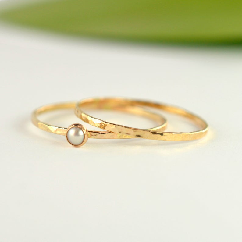 Size 10 / Creamy Pearl Skinny Ring Set of 2
