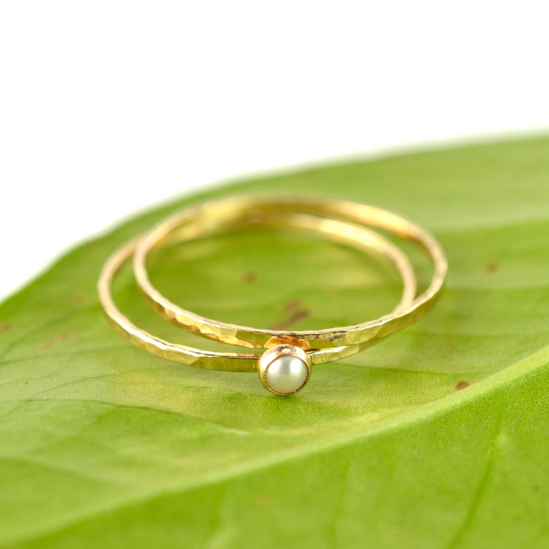 Size 10 / Creamy Pearl Skinny Ring Set of 2