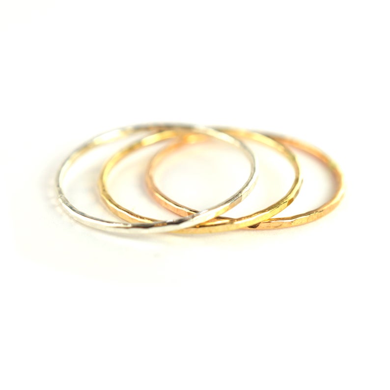 Size 8 / Mix Metal Stackable Rings Set of 3